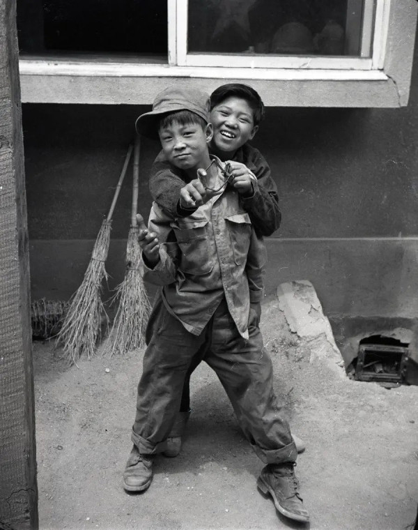1951~1952년에 촬영된 서울 사진 .jpg