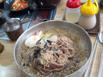 막국수 ㅅㅅ