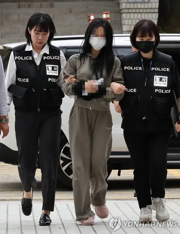 흥민이 협박녀 사진 모자이크 위치