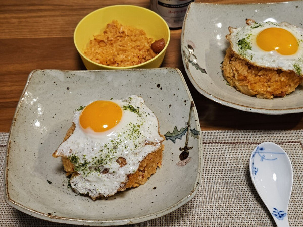 주말 저녁 김치볶음밥 만들어 봤습니다