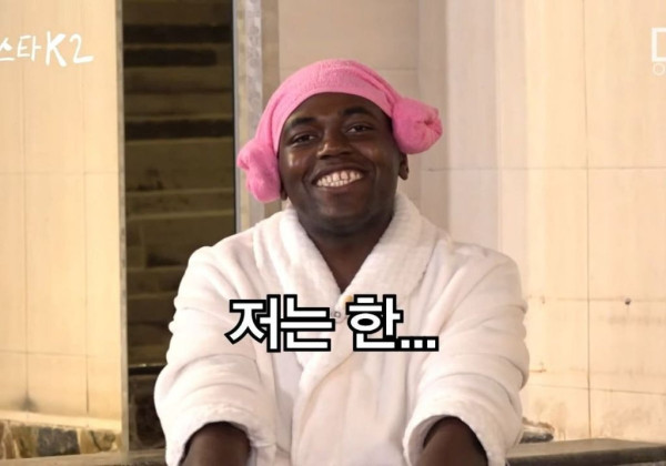 조나단 발작 버튼 누른 사나