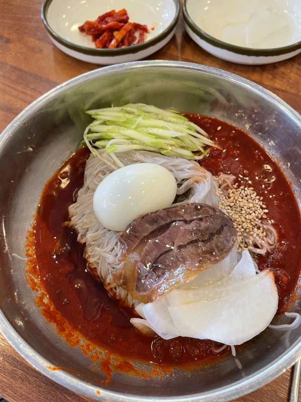 도배꾼 오늘 점심 비냉
