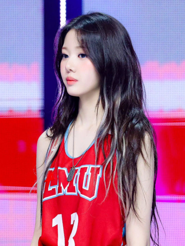 베이비몬스터 로라