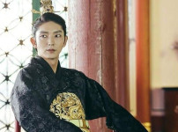 이준기 경복궁 탐정사무소 주연 제안 받아 사극 코믹물로 왕 역할 기대