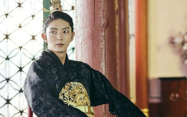 이준기 경복궁 탐정사무소 주연 제안 받아 사극 코믹물로 왕 역할 기대