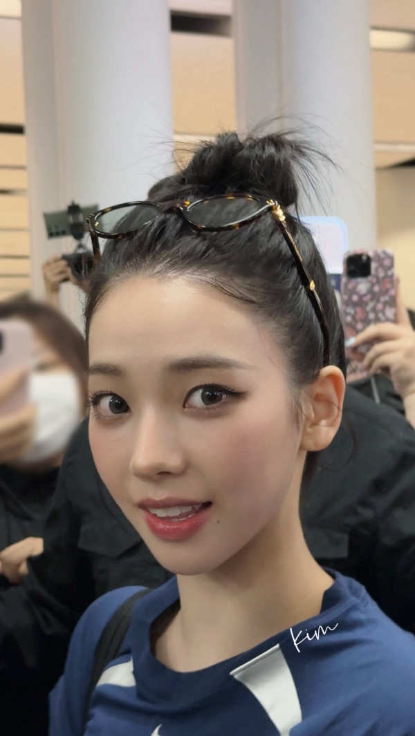 올백 머리한 카리나
