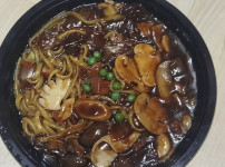 쟁반짜장 먹어용