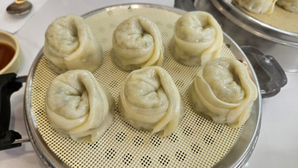 부산 출장 복귀 전 만두 맛집에서 밀면과 왕만두