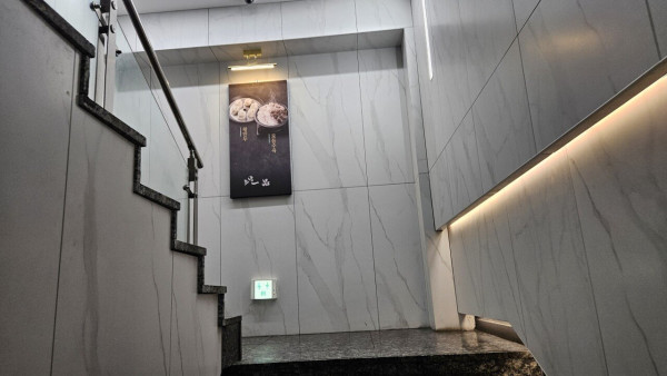 부산 출장 복귀 전 만두 맛집에서 밀면과 왕만두