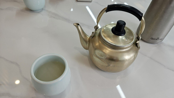 부산 출장 복귀 전 만두 맛집에서 밀면과 왕만두