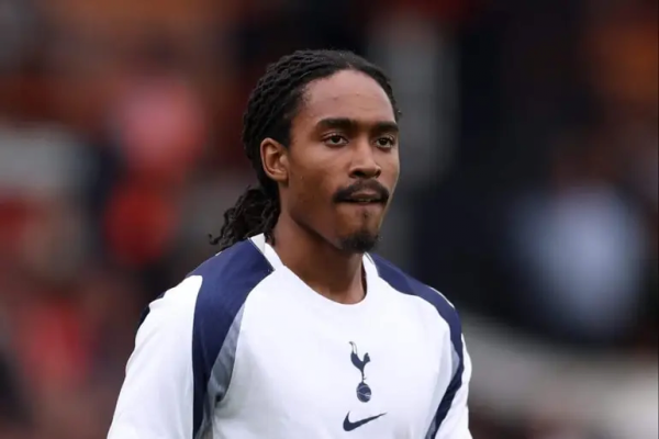 토트넘, 제드 스펜스와 장기 재계약 마무리 단계