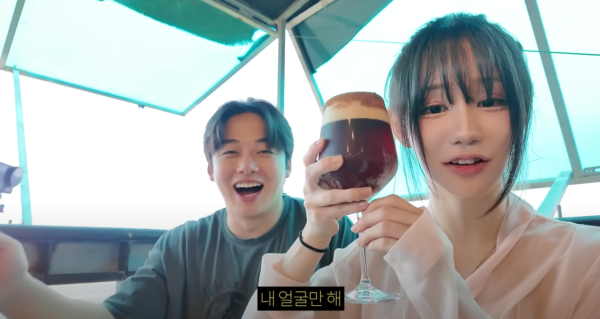 AV배우랑 수영장 펜션 놀러가면 생기는 일