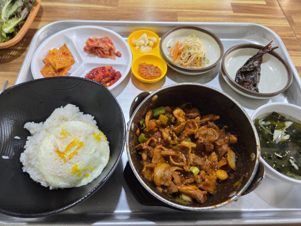 이게 어캐 8천원이지...