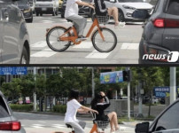 여고생들의 기발한 자전거 타기