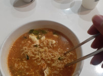 분식집 라면이 제일 맛남