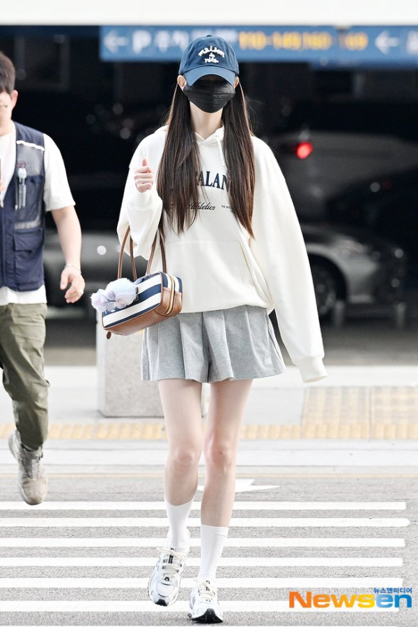 오늘 출국하는 장원영 기사사진