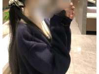 요즘 시대에 머리 길이 지적받아 단발로 자른 여자