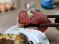 저녁 코스트코 초밥과 이마트 함박스테이크 피자