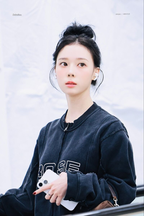 애플 기술이 얼마나 좋은데 에어팟을 저렇게 크게만들겠냐