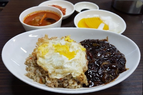 일본이 한국에 상대적 우위를 잡은 음식