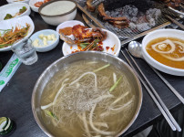 돼갈에 물냉