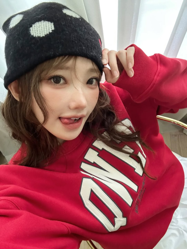 QWER 마젠타 인스타