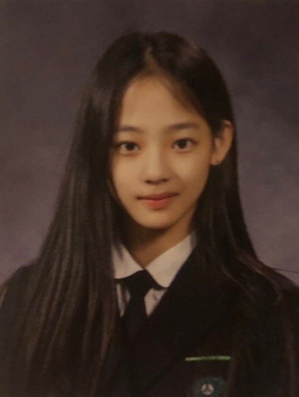 4세대 여자 아이돌 졸업사진 모음