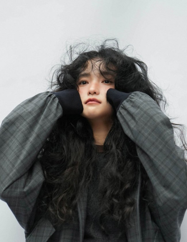 김태리 히피펌 스타일 근황