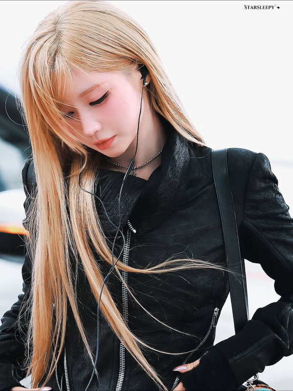 베이비몬스터 아사 금발
