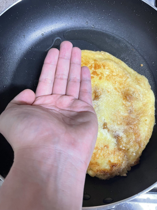 핫딜에서 맛있다고한 호떡 이렇게 먹는거 맞지?
