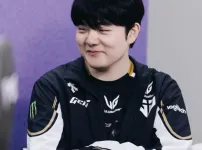 캐니언 월즈 우승 기원 451일차