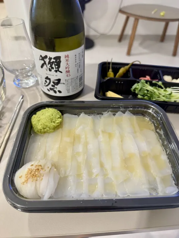 대포 한치회 랑 사케~~