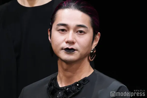 어느새 폭삭 늙어버린 일본에서 가장 유명한 불륜남
