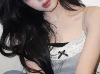 이런 얼굴이 요즘 대꼴이이ㅑ