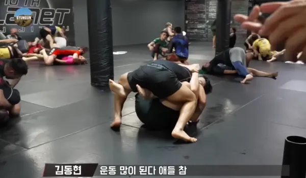감 존나 시퍼렇게 살아있는 김동현 유튜브 근황