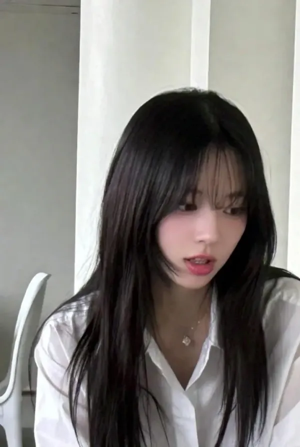눈썰미 테스트)ai 미녀와 실제 미녀를 구분해보자
