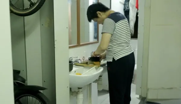 홍콩 저소득층의 충격적인 주거환경