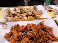 마늘치킨 양념치킨