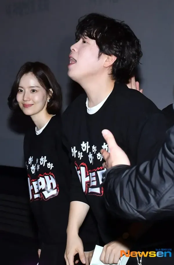 문채원