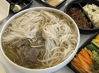 오늘 메뉴는 월남쌈과 쌀국수