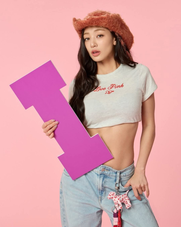 트와이스 x 빅토리아 시크릿 콜라보 화보