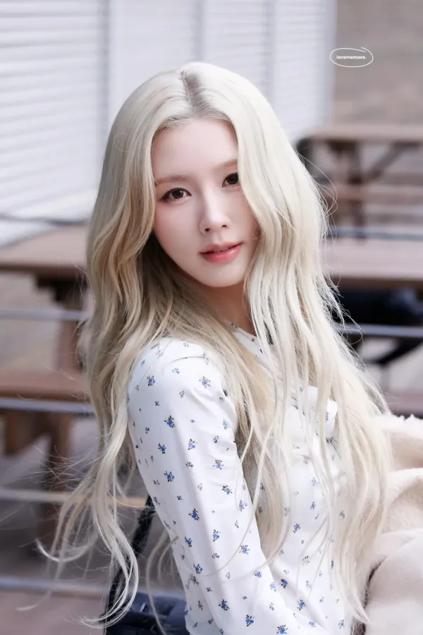 금발한 미연