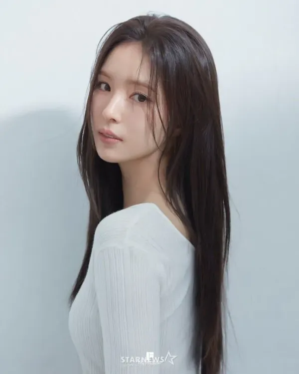 신세경 오늘자 인터뷰 사진