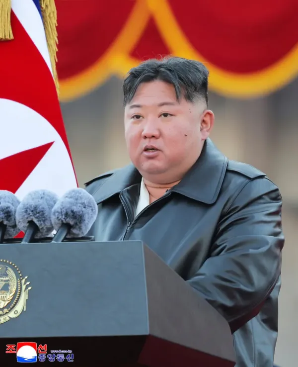 곧 죽을 것 같이 보이는 북한 김정은 최근