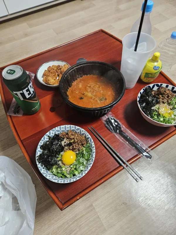 야식먹어요