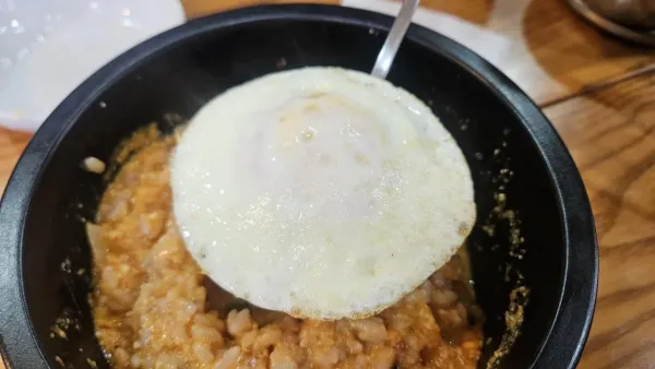 점심 비지찌개