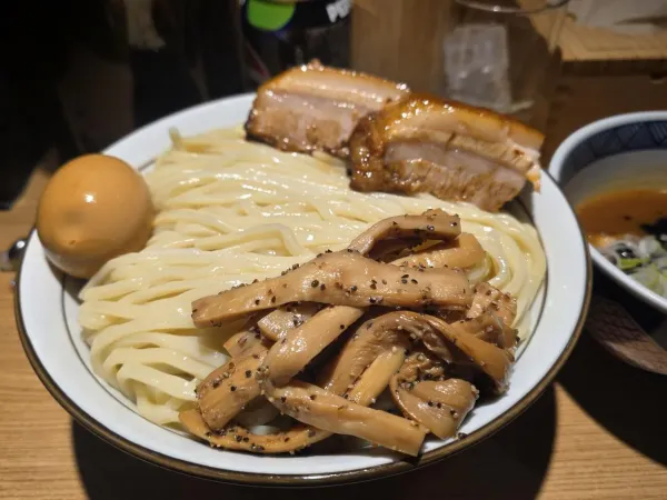 어제 오랜만에 츠케멘