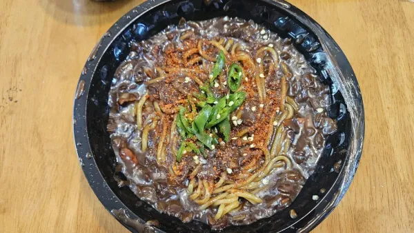 주말 점심 짜장 탕수육