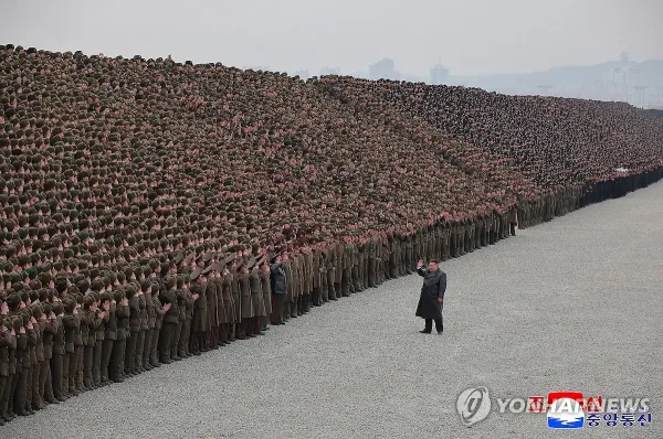 북한 김정은 단체사진 근황