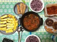 여자친구가 직접 차려줬다는 한상차림